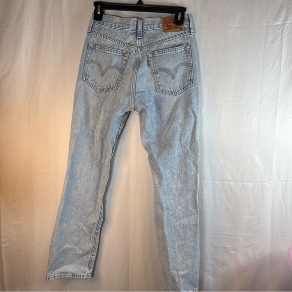 Levi's Light Blue Distressed Straight Leg Jeans Size 25 Preowned - Picture 5 of 11